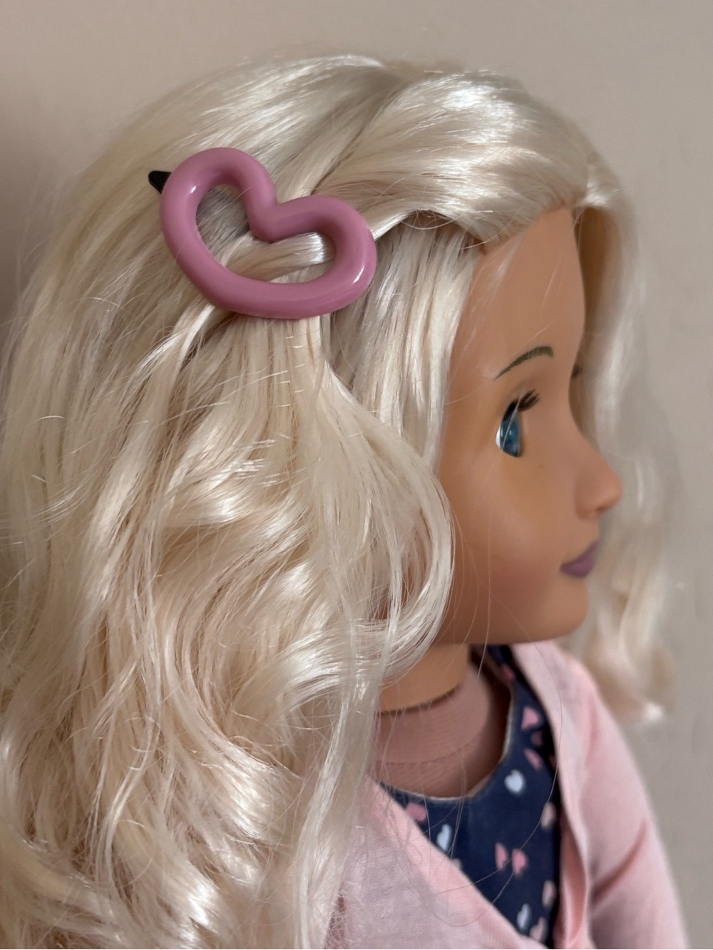 Like NEW 18” Blonde Fashion Doll Wavy Hair Blue Eyes | New outfit | Kidcore - Picture 5 of 8